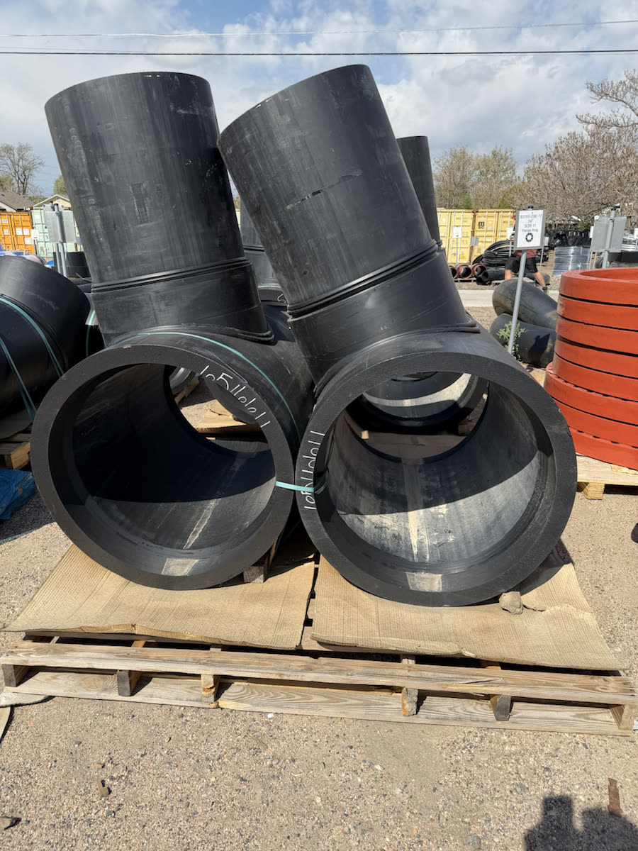 Large-diameter HDPE fitting